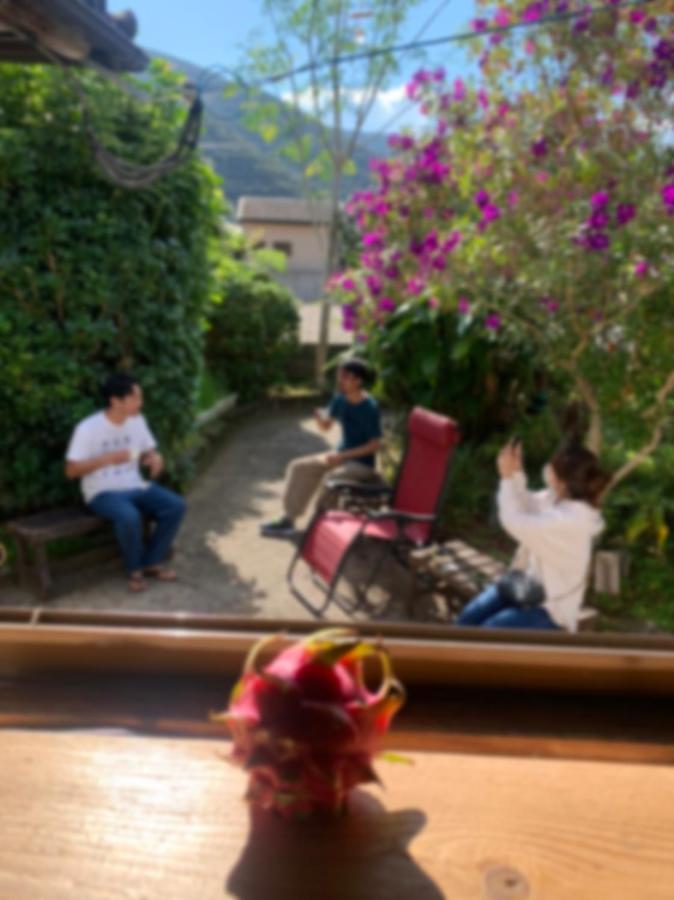 奄美ゲストハウス Hub A Nice Inn Szetoucsi Kültér fotó